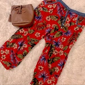 Vintage Wide Leg Drawstring Red Tropical Cropped Pants w/ Blue Jean Trim